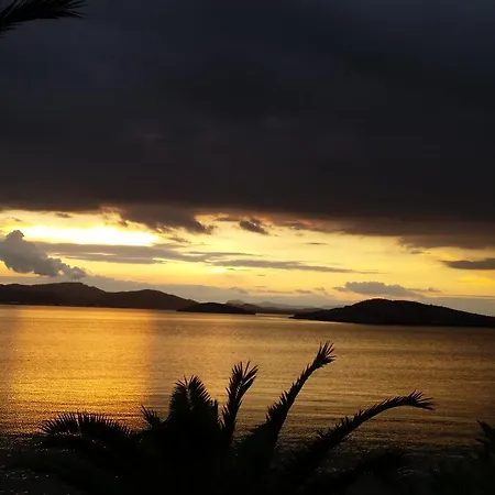 Inmovecos 1ºlinea Playa Soling 5